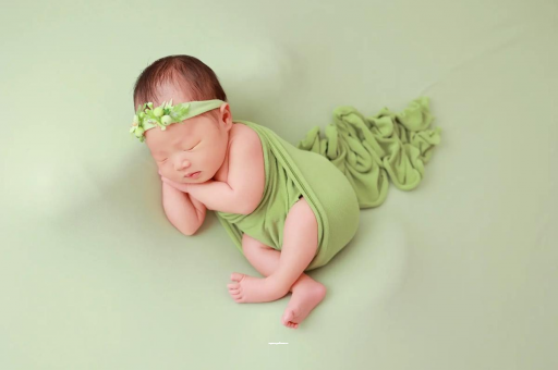 保定宝宝出疹子发烧